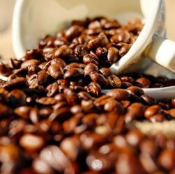 café